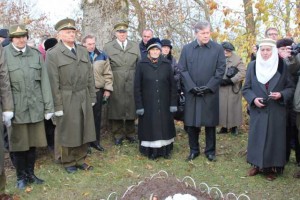 Ruseinių tragedijos atminimas pagerbtas aplankius aukų kapus.