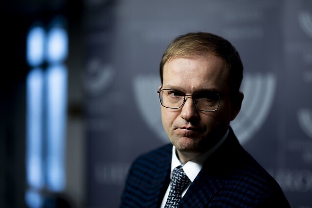 1646010-688671-756x425