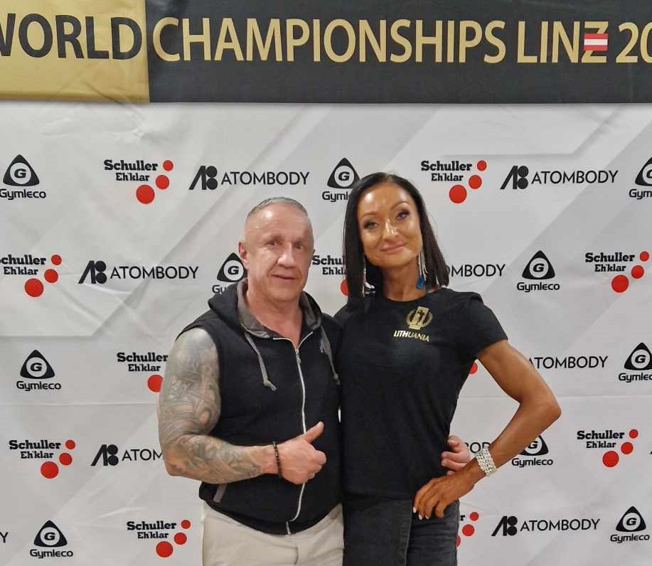 1ef46202-14a3-45c8-bbc2-7eca36737bc1(1)