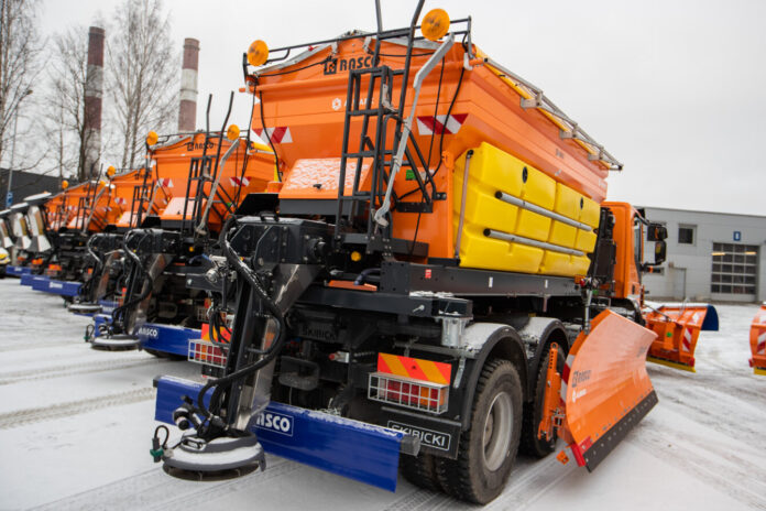 resize_1340x1000_sniego-valytuvas1