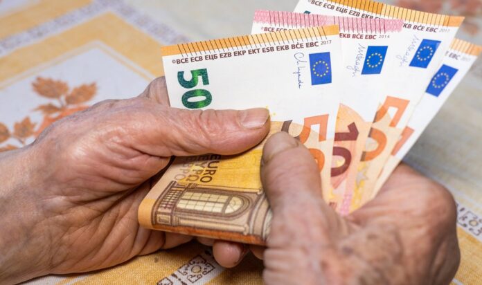 337627aa-9f57-45e9-8bb1-323801edde17