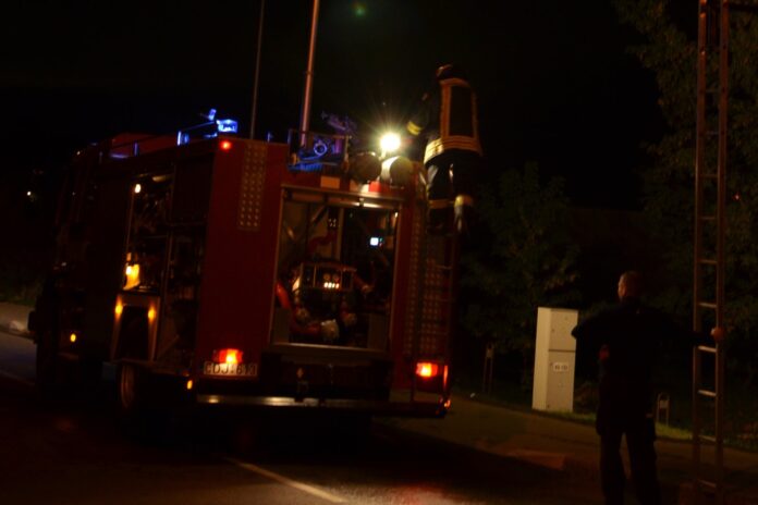 avOuf7_kW48k (1) (1)