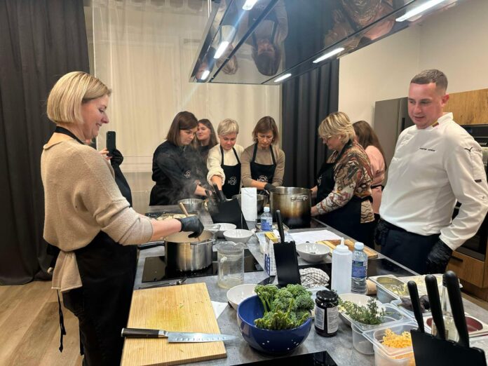 464490417_1093618439433316_1599944833967614309_n