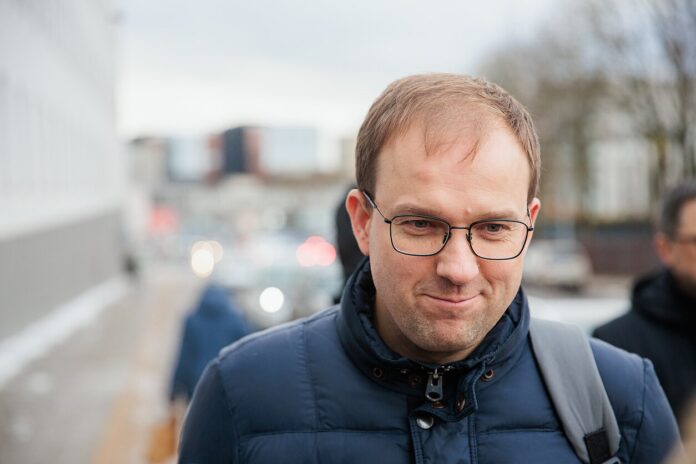 1647185-744435-1287x836