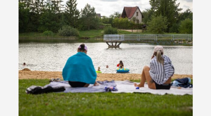 f_3ee5b219ff095232972333012c069007_6686_2817df65a8fdf4c11f58ebfd830de383