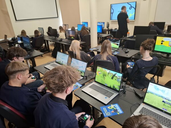 resize_600x600_d3_dronu-pamokos-2-002