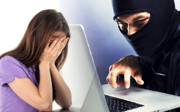 AQaDRirwMy_a4_710x444