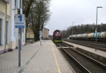 Po avarijų traukinių eismas atnaujintas, tačiau vis dar galimi vėlavimai