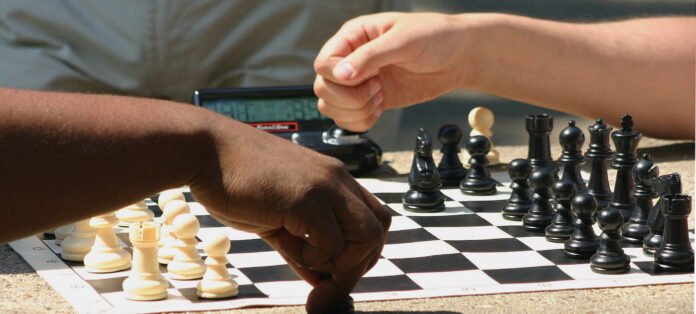 Chess_Players_in_Dupont_Circle_(20109566)