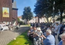 Žolinės atlaidai Kėdainiuose – žmonių bendrystėje: su žolynais, vaišėmis ir „Bočių“ koncertu