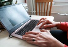 Internetinėje platformoje investavęs vyras prarado daugiau nei 15 tūkst. eurų