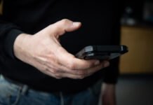 Iš internete investuoti ketinusio vyro sukčiai išviliojo 22,4 tūkst. eurų