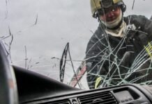 Kėdainių rajone – didžiulė eismo nelaimė: 2 žmonės žuvo, 7 sužeisti