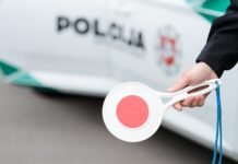 Kėdainių rajone pričiuptas greitį stipriai viršijęs vairuotojas