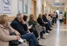 Ilgos eilės turi savo kainą: kas antram gyventojui už gydytojo konsultaciją teko susimokėti